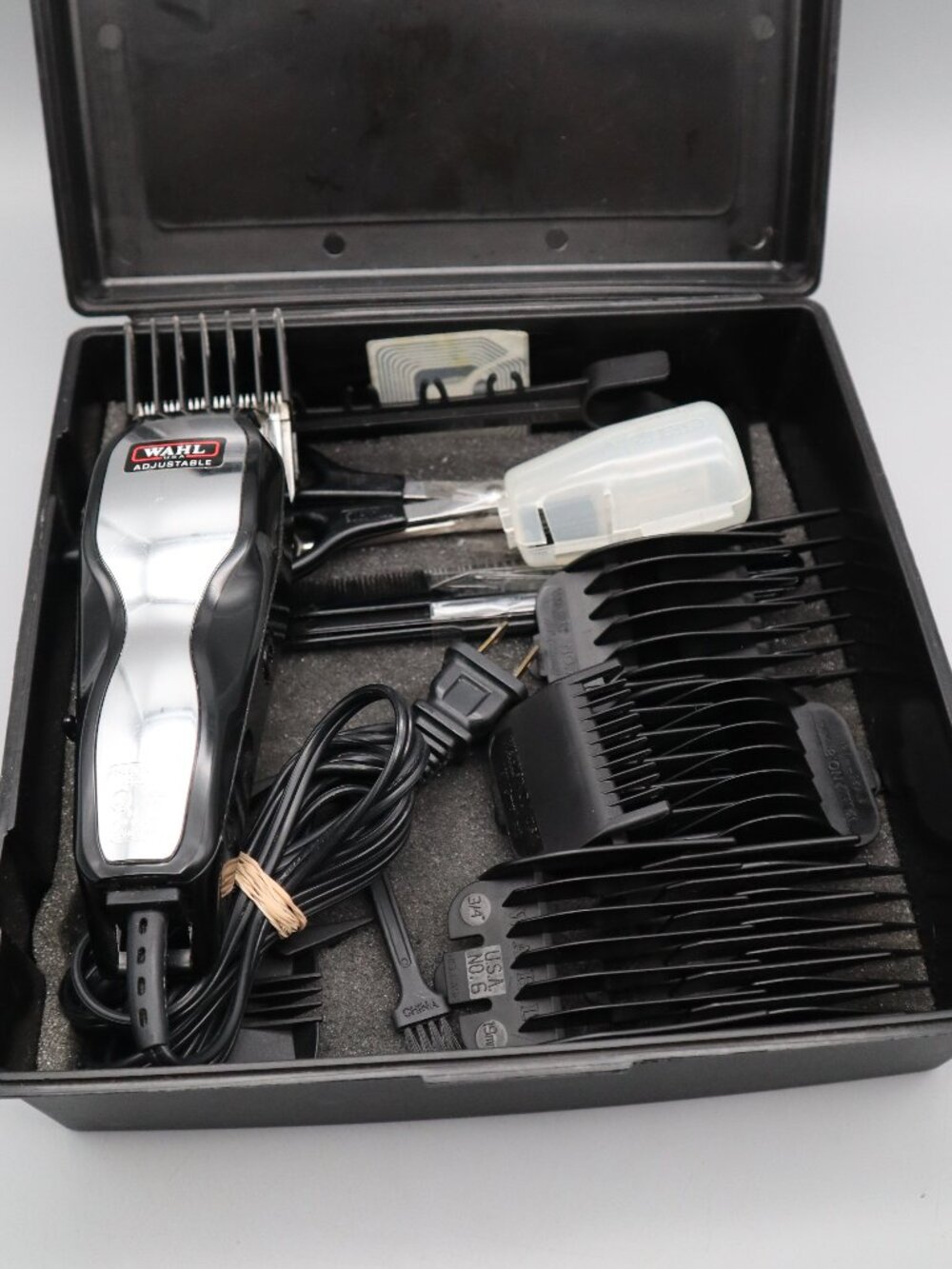 Wahl Adjustable Clippers MC2 w/ Accessories, Scissors, & Hard Carrying Case